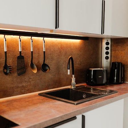 Design Apartment Stadtfeld-Ost Mit Netflix & 2 Schlafzimmern ماغديبورغ المظهر الخارجي الصورة