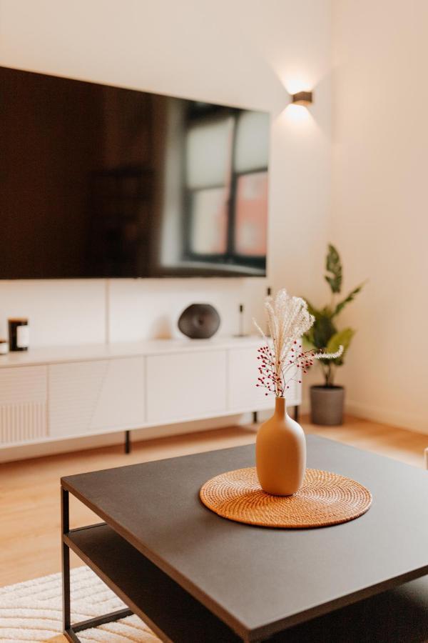 Design Apartment Stadtfeld-Ost Mit Netflix & 2 Schlafzimmern ماغديبورغ المظهر الخارجي الصورة